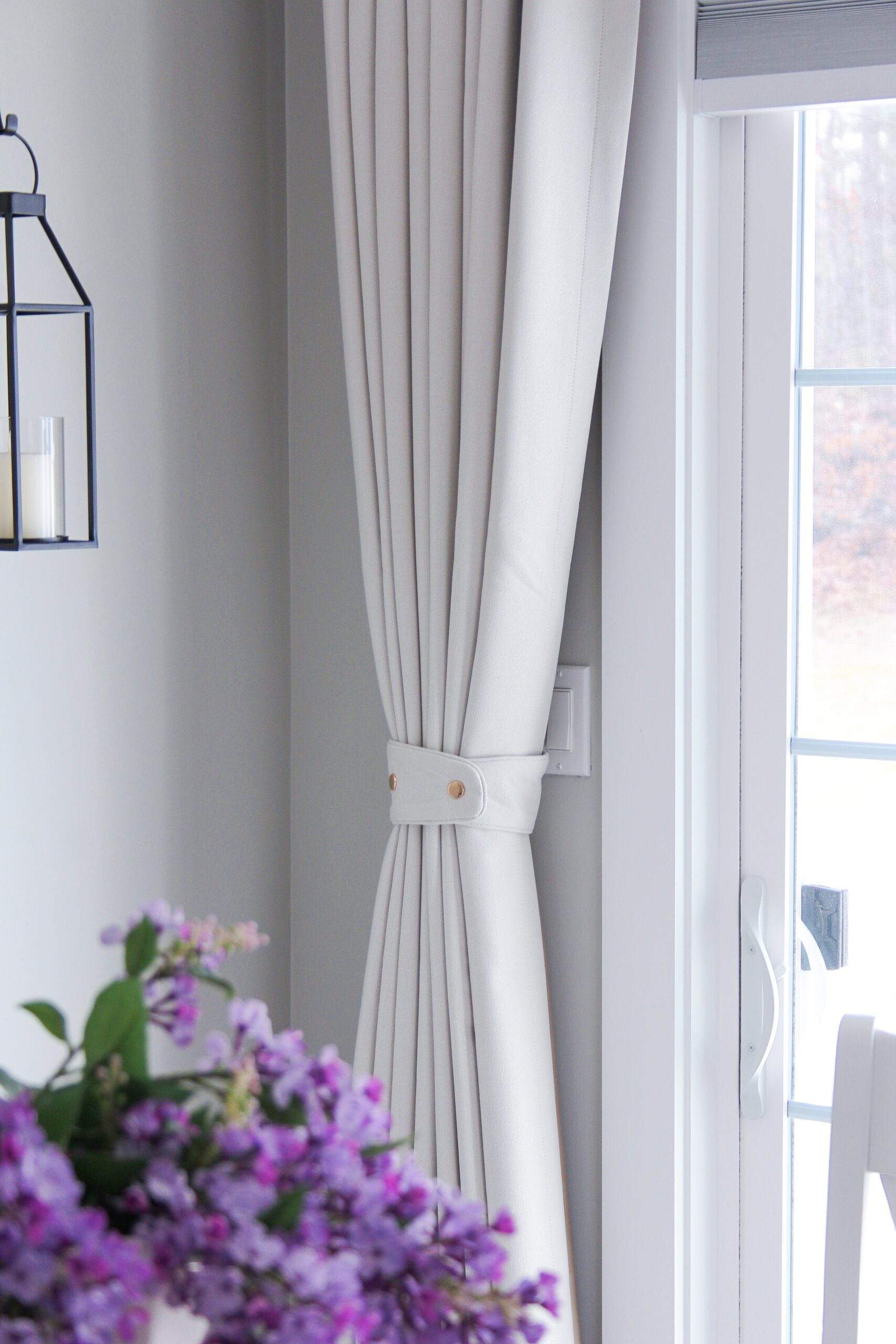 The Hues Zoe curtains dining room